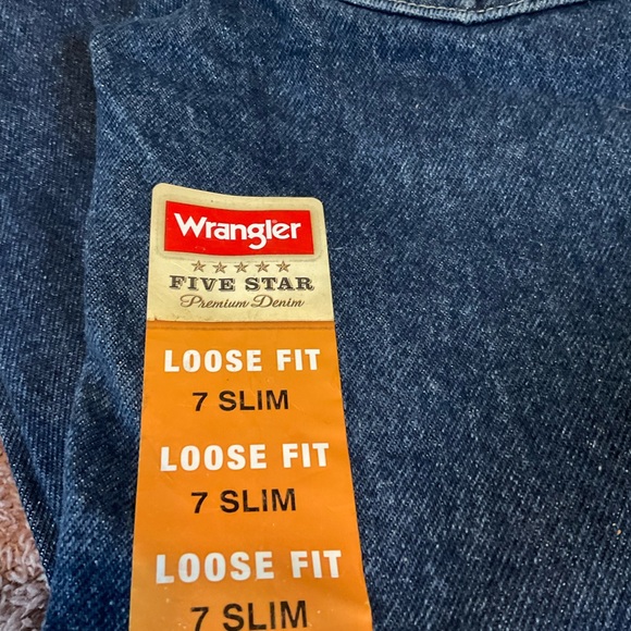 NWT Wrangler Loose Fit Denim Jeans Size 7 Slim Adjustable Waist - Picture 3 of 7